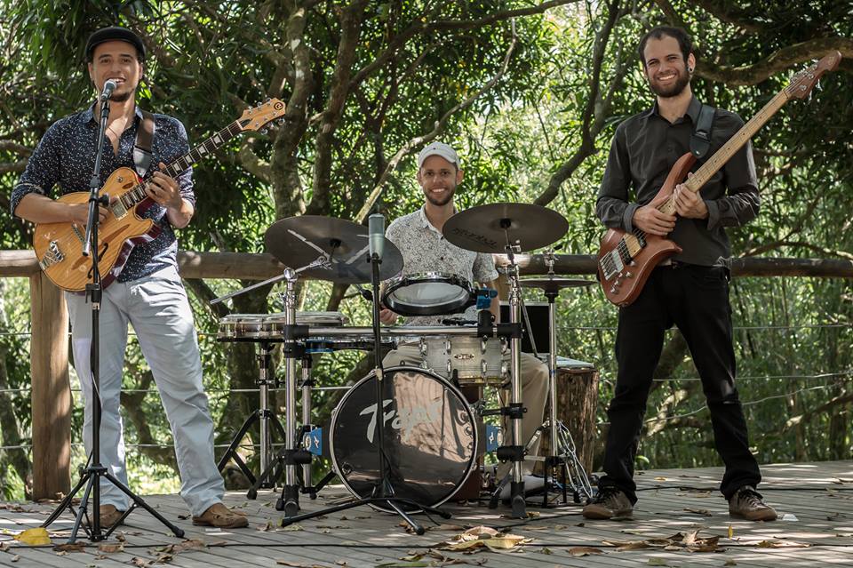 Joander Santos Trio
